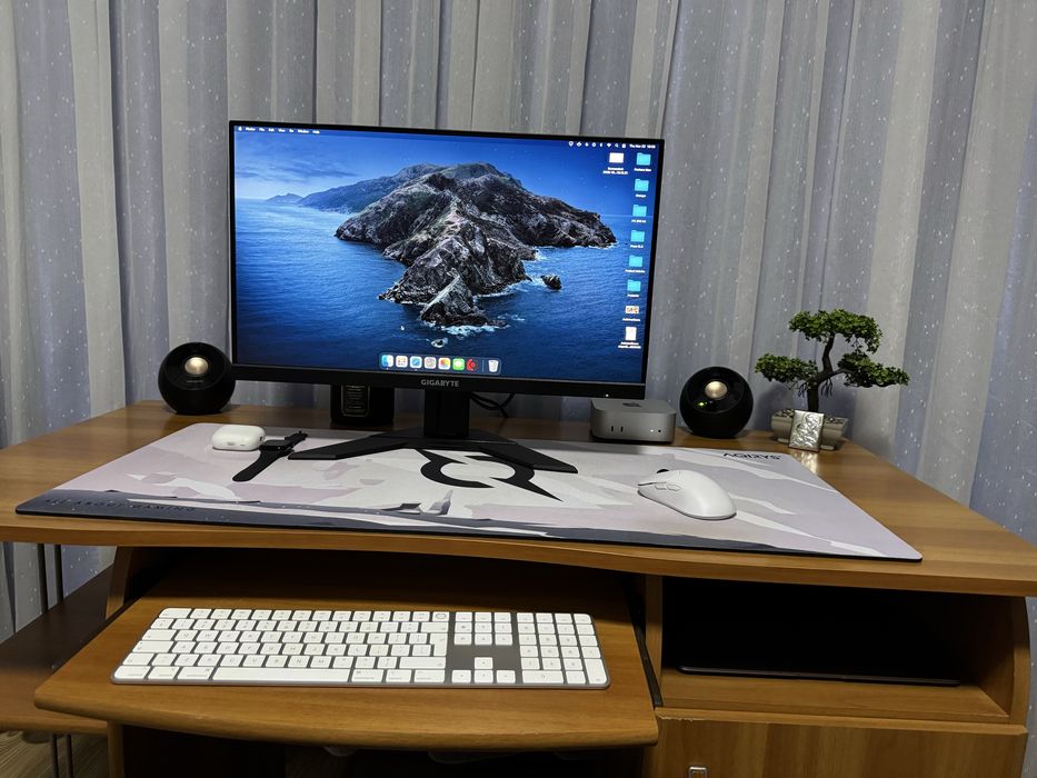 Vand Mac Mini M4 garantie 2 ani