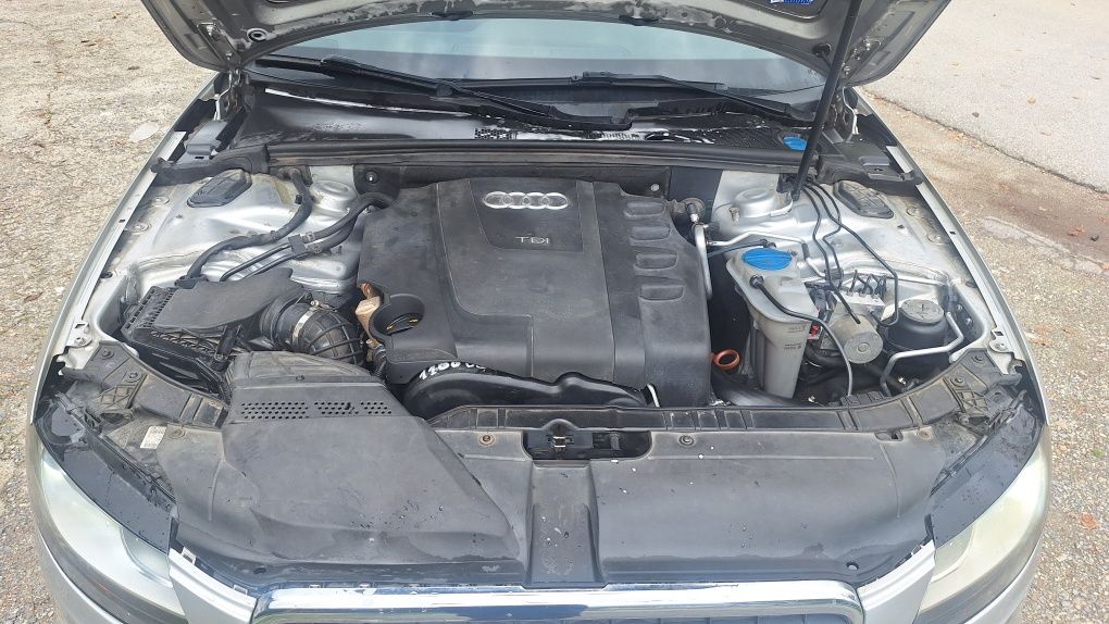 Audi A4 2.0TDI 143кс на части