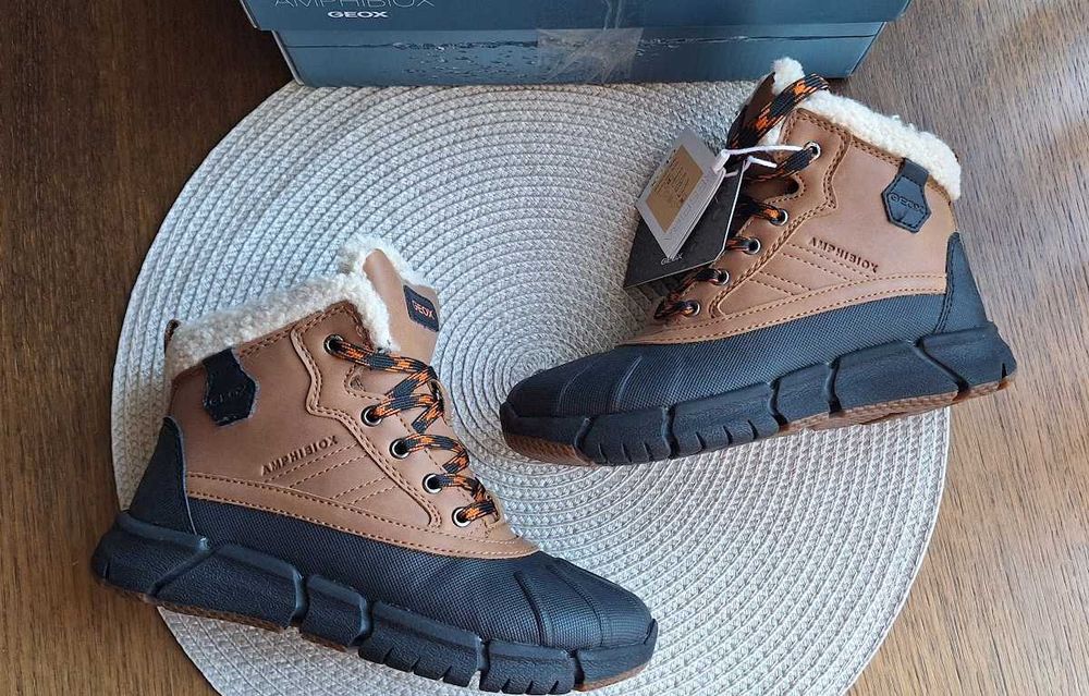 Нови  обувки/сникърси/боти/ботуши на марките Geox, Skechers - н. 31