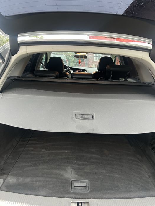 Vand Audi 4 B8 sau fac schimb cu quattro