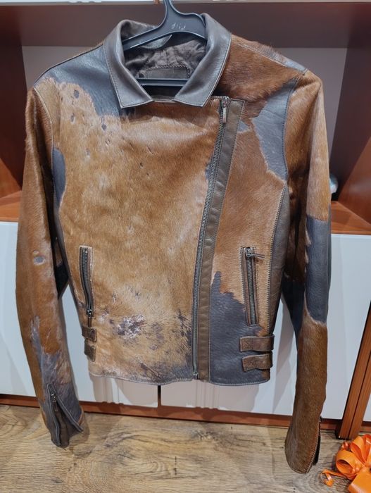 Яке кожено от естествен косъм отговоря на s/m