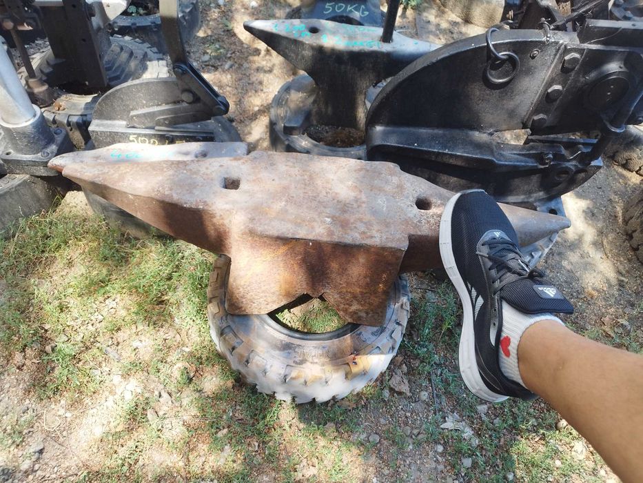 Nicovala atelier fierărie medieval