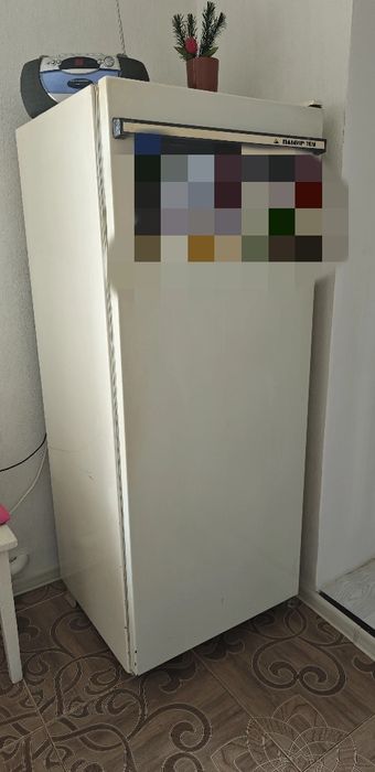 Продам холодильник