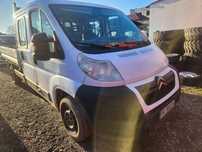 Faruri. Bara. Capotă Fiat Ducato