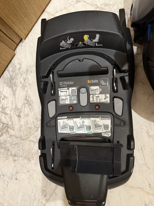 Стол за кола Stokke с база за кола