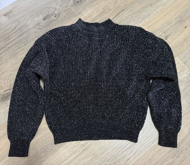 Продаю шикарный свитер на девочку 10-12 лет, фирма H&M