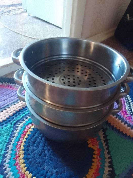 Продам Мантоварку и сковороду профессиональные. Нержавейка.