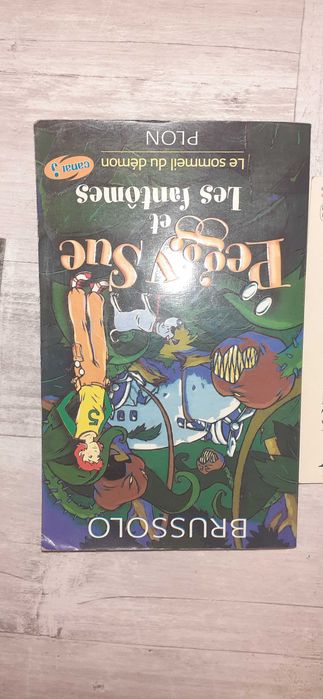 Peggy Sue et les fantomes + alte carti in franceza