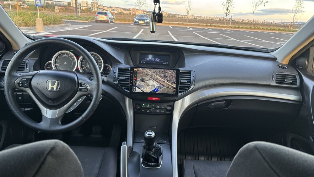 Honda Accord Honda Accord 8 2.0iConfort