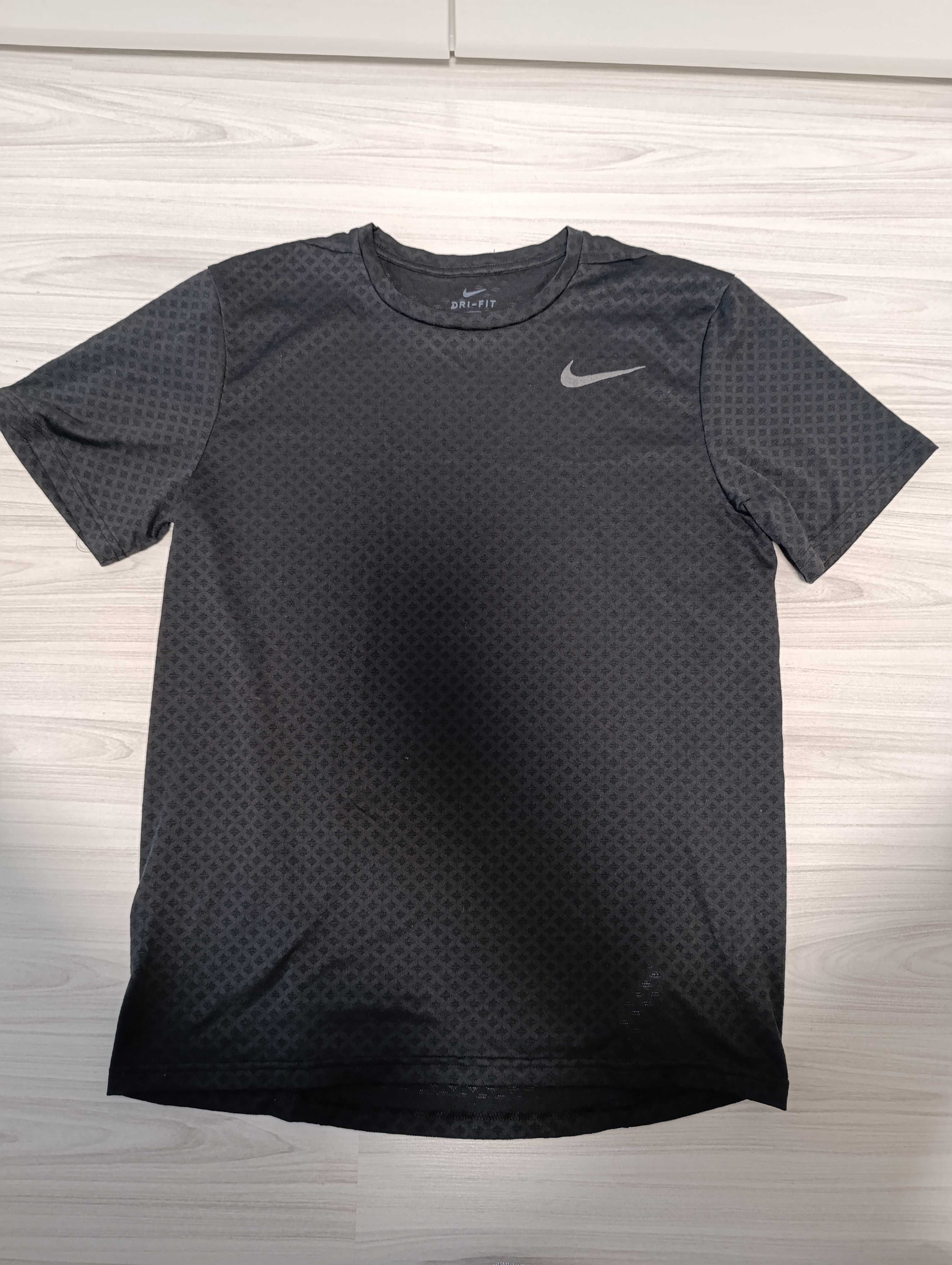 ''Nike M NK BRT TOP SS VENT''оригинална мъжка тениска М размер