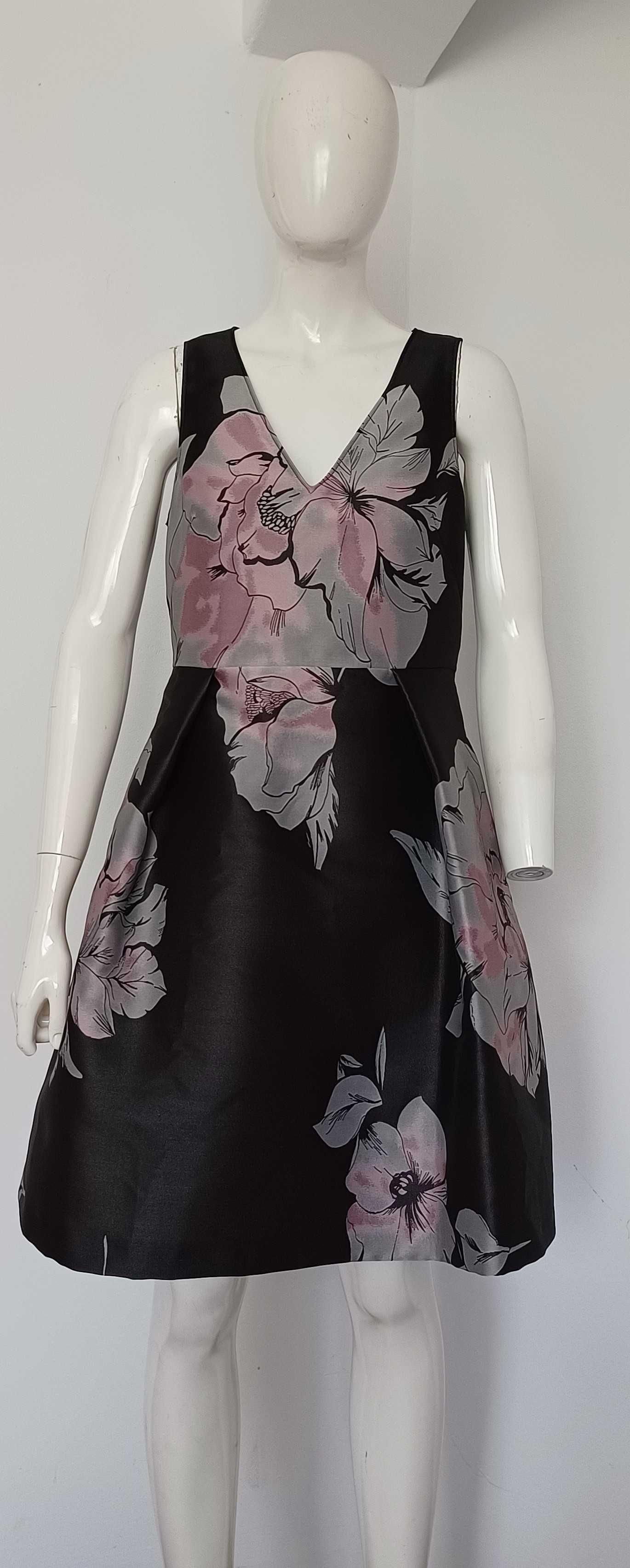 Rochie nouă Max &Co