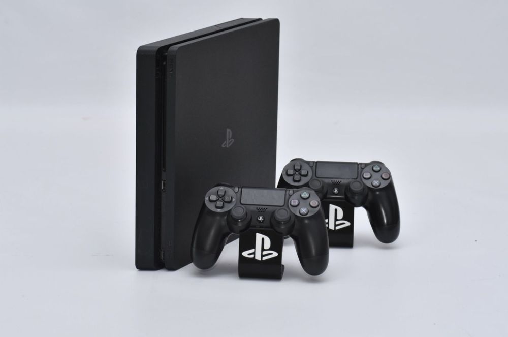 PS 4 , PlayStation 4 Slim 1 TB cu maneta si jocuri | Fgames