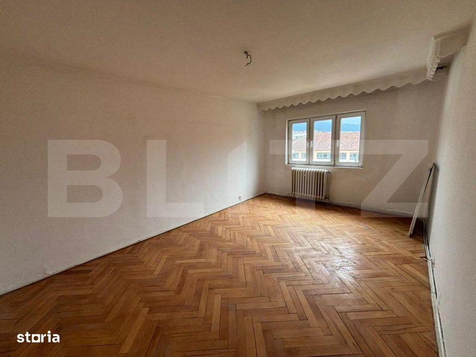 Apartament de vanzare, cu 3 camere, 68,18 mp, zona ultra centrala