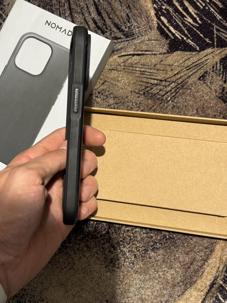 Nomad leather case iphone 14 pro