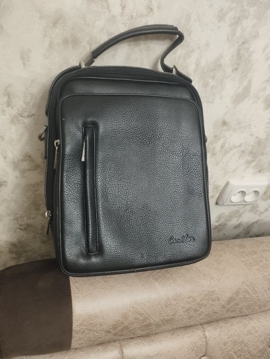 Продается мужские сумки