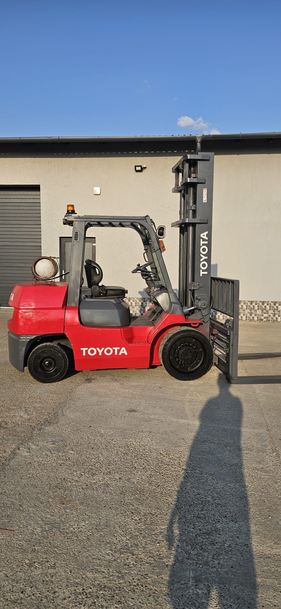 Motostivuitor Stivuitor  TOYOTA GPL