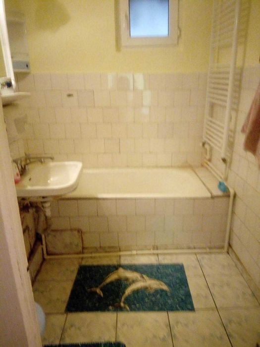 Vând apartament 3 camere în Galați
