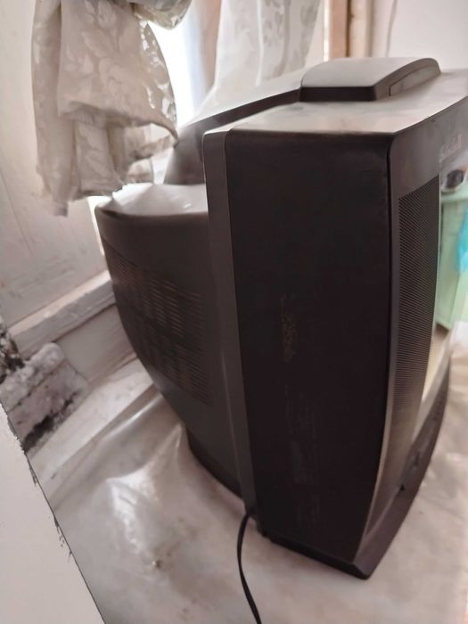 Продаю телевизор LG