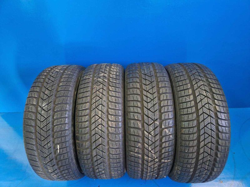 4 Anvelope de iarnă Pirelli R19 225/45 Runflat DOT3319