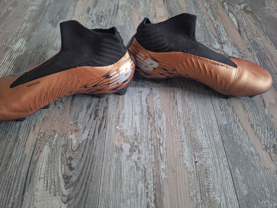 Ghete New balance Tekela