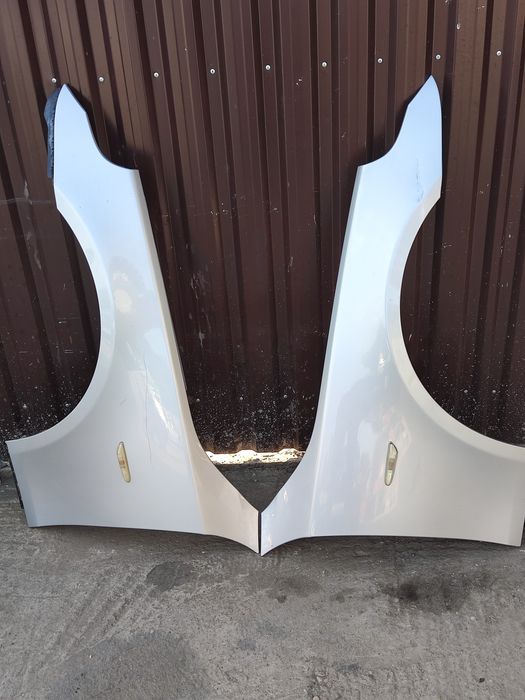 Uși  și aripi BMW E60 titansilber metallic  354