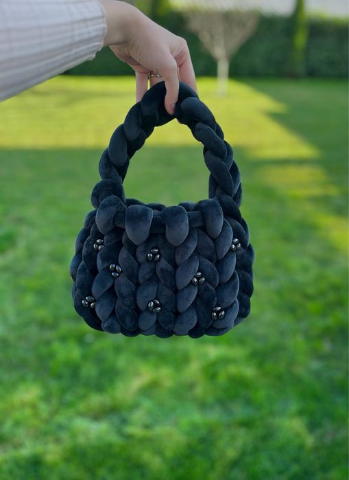 Ръчно изработена чантичка