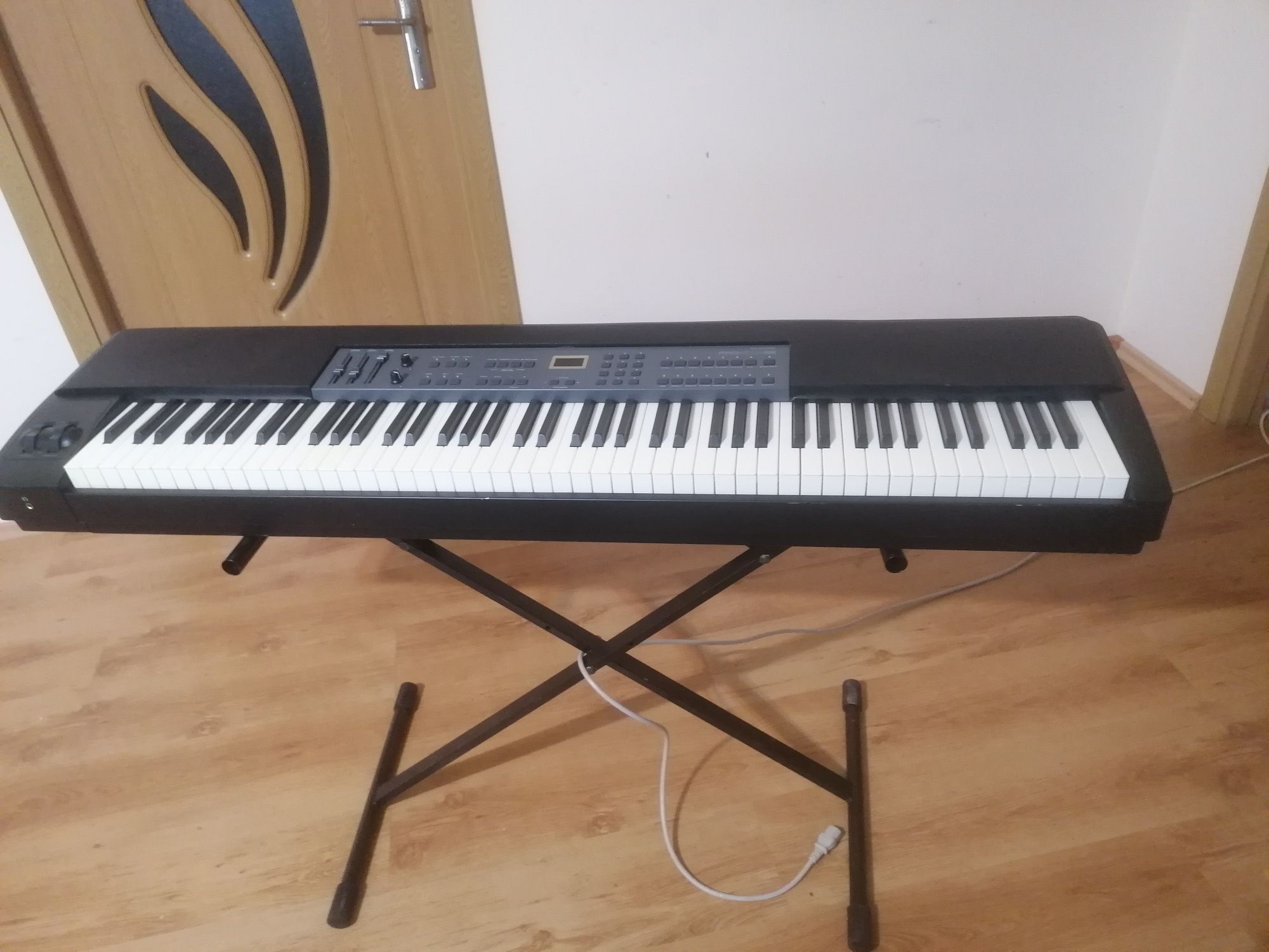 M-Audio Pro 88 keys Display LCD informațional