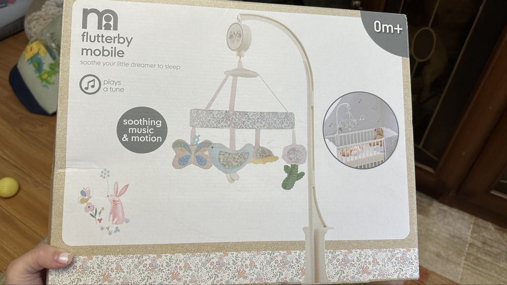 Продам детский музыкальный мобиль