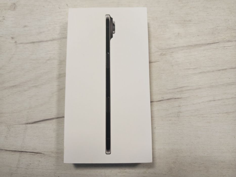 Запечатан iPhone Air 256 GB Гаранция