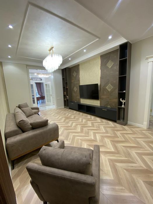 Продаётся Квартира в ЖК London 4/4/10