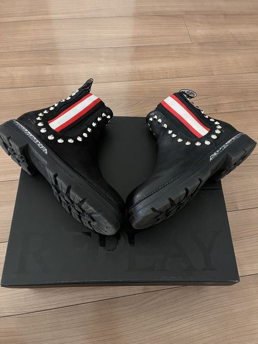 Боти Replay  36 номер