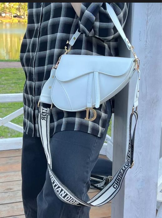 Сумка Dior седло белая