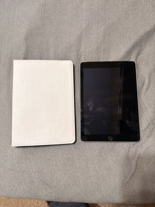 iPad Air 2 A1567 Wi-Fi SiM 16гб 2 рам 9.7 инча 4 ядрен батерия 7340 Am
