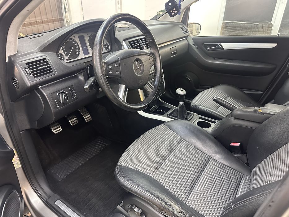 De vanzare Mercedes B class 2.0d