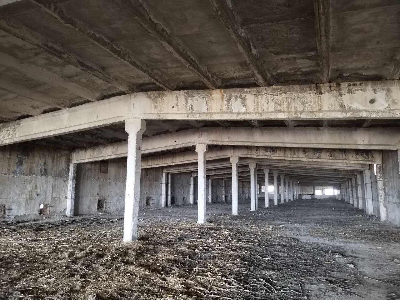 Sariosiyoda omborxona binosi bolib tolash sharti asosida sotiladi