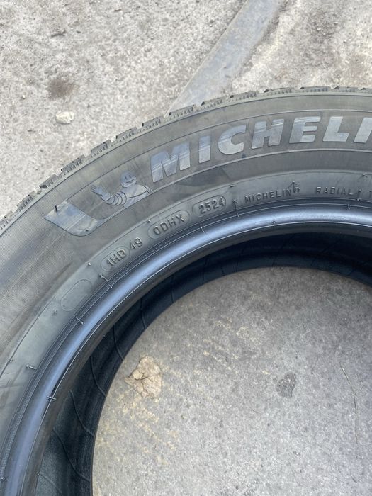 2 бр 215/60/16 Michelin Alpin 7