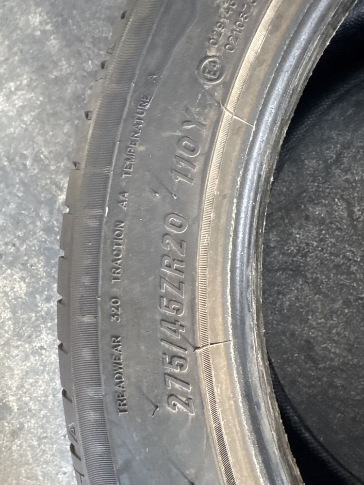 275/45/20 Maxxis