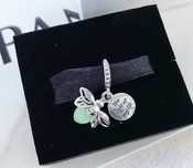 Pandantiv Pandora argint 925 charm licurici fosforescent verde