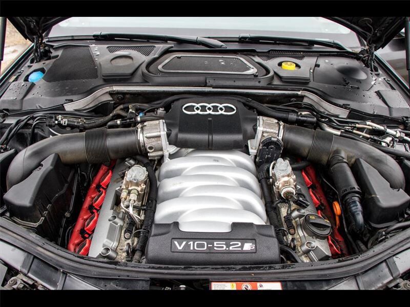 Audi S8 5.2i V10 **Ceramic**Alcantara**Bang Olufsen** Ауди С8 на части