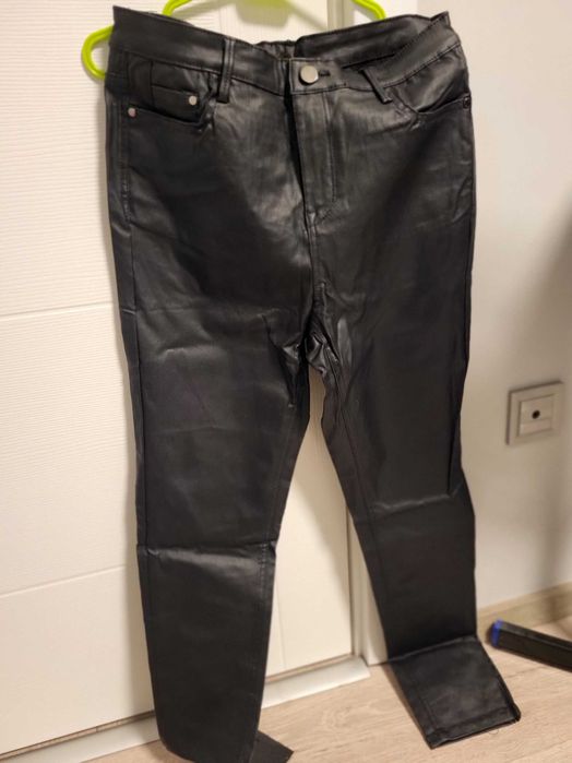 Панталони малки размери М, С и ХС