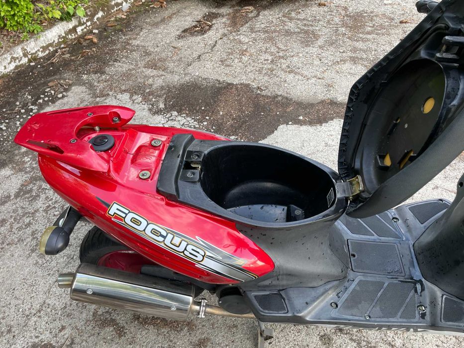 Scuter KEEWAY FOCUS 49 cm 3.000 lei Baia Mare