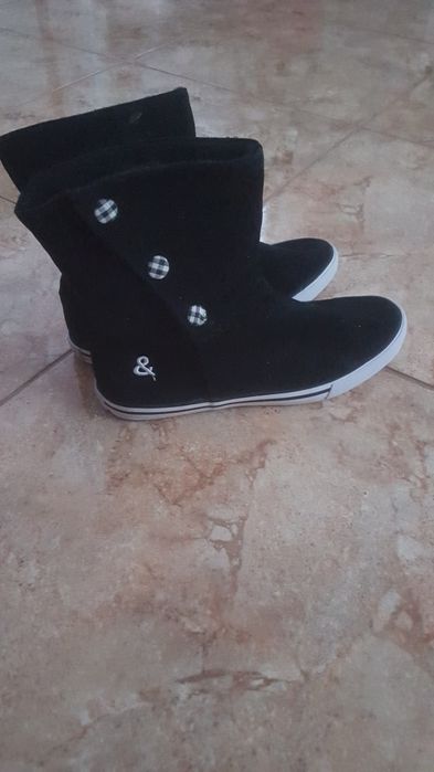 Bascheti  dama imitatie piele intoarsa