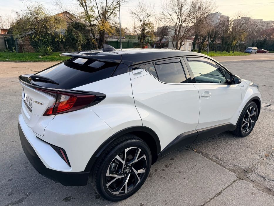 Toyota CHR 2022-1.8 benzina/hibrid-97.000 km-unic proprietar!