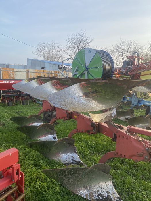 Vand plug kverneland 150b cu 4 tropite