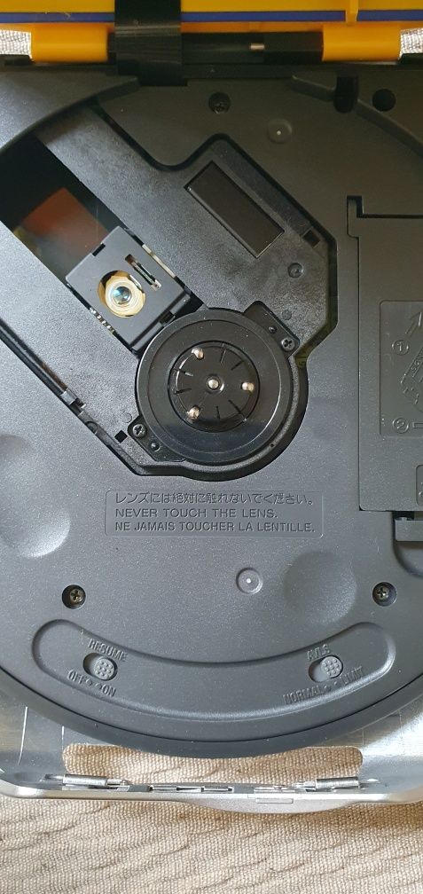 Sony Sports Discman ESP2 cd player cu casti