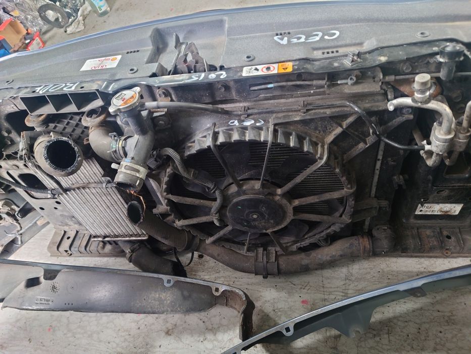 Fata completa Kia Ceed 2014 capota bara far aripa trager radiator