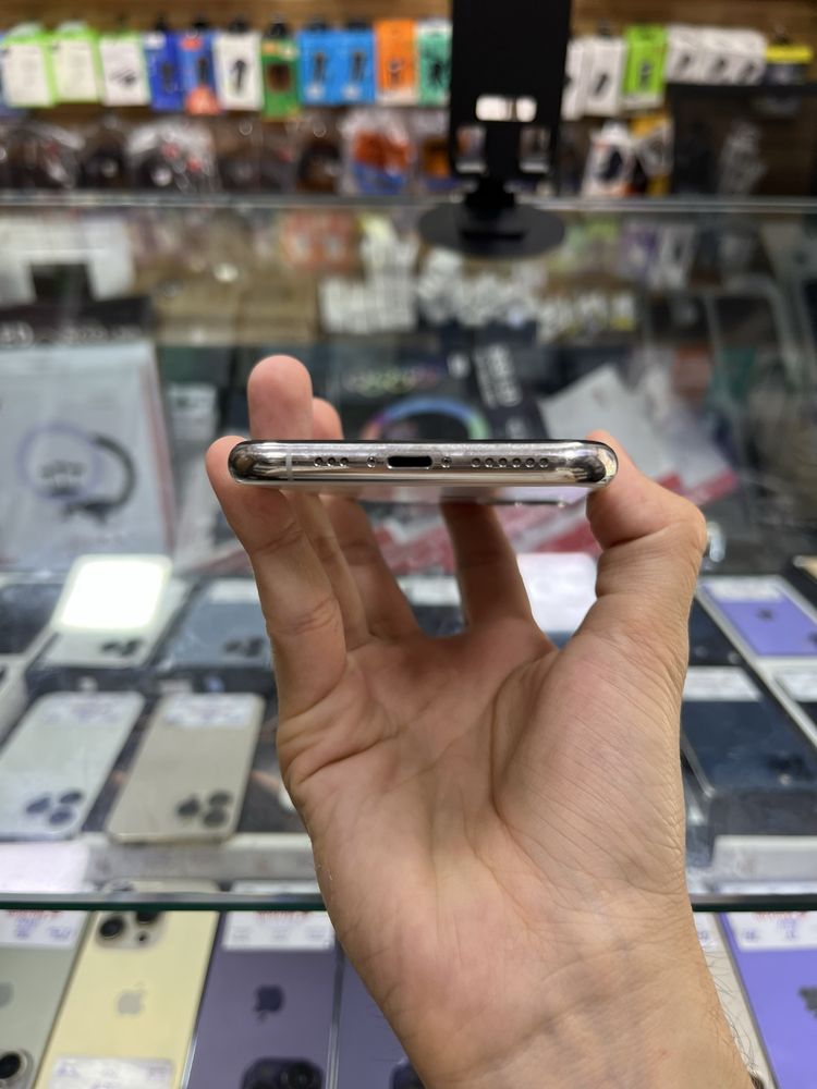 Iphone 11 Pro 64gb White LL/A - Naqd va halol nasiya savdoga