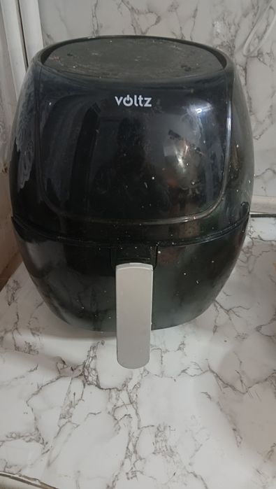 Продавам фритюрник с горещ въздух!