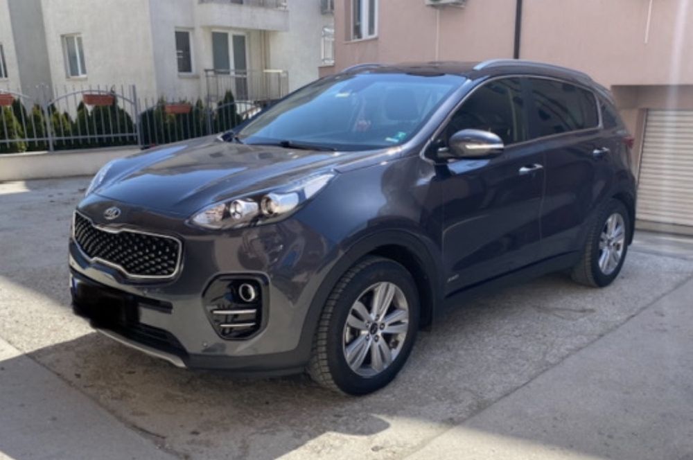Продавам КИА Спортич