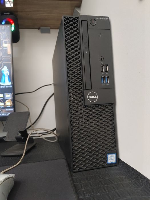 Dell OptiPlex 3050 kompyuter sotiladi